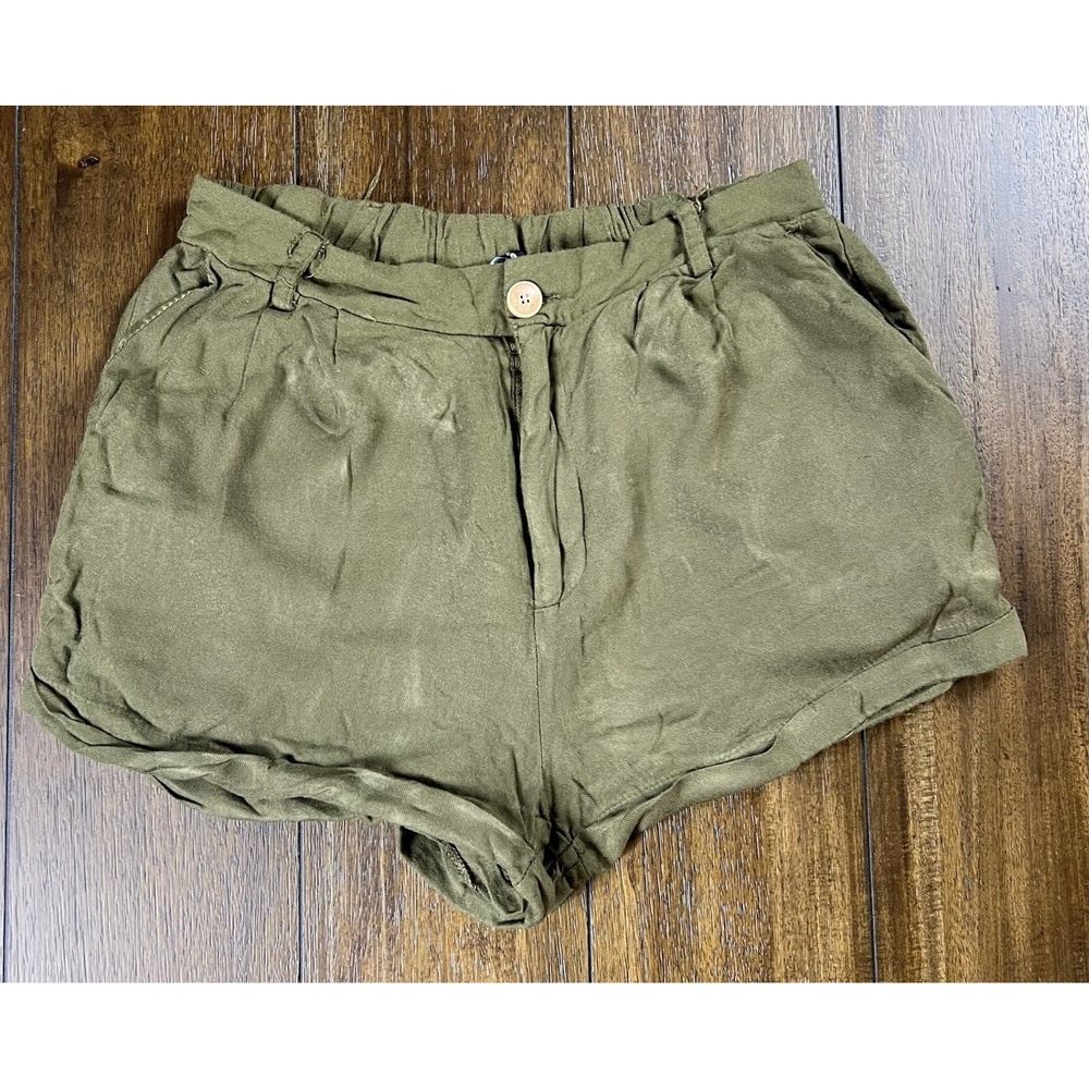 New Look Womens Olive Green Rayon High Waisted Pleated Shorts Size Medium
